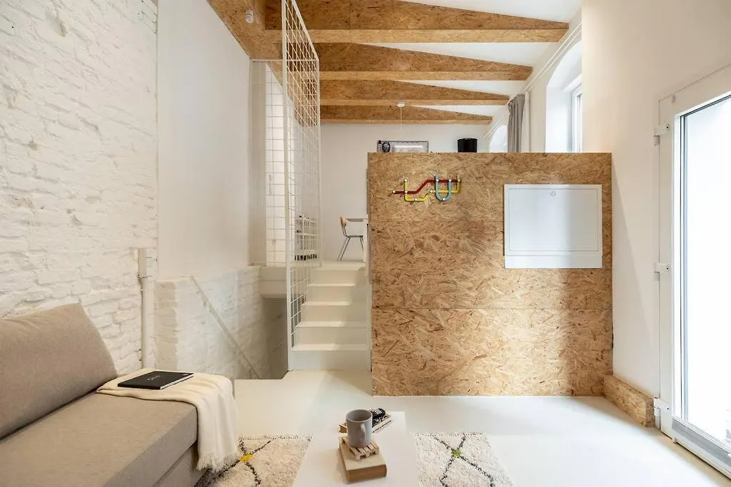 Coolest Apartment In Berlin, Easy Check-In, Close To Center, Youngster Maisonette #7  Berlim